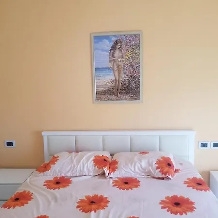 Kevin Sh.p.k Appartamento Golem (Tirana)